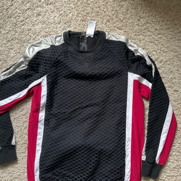 NO KA' OI SET OF LEGGINGS AND SWEATSHIRT. SIZE: 01-02 (S). COLOR: BLACK MULTI. P - Picture 10 of 10